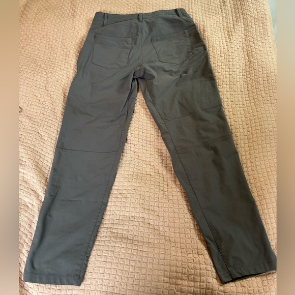 All in Motion by Target Men’s Performance Pants in Dark Gray Size 32x30 - Picture 2 of 6